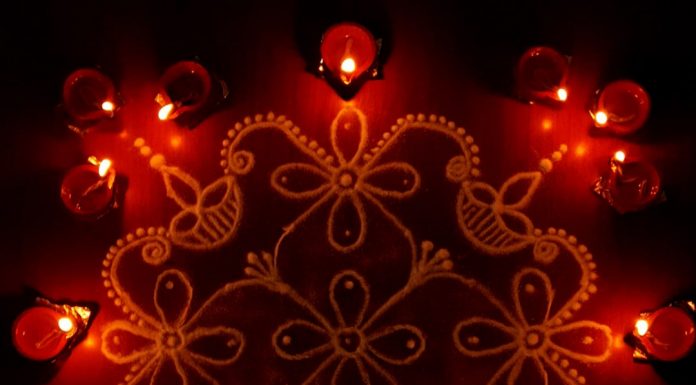 Karthigai kolam, agal vilakku, vilakku kolam, diya rangoli, margazhi kolam,13 dots, sikku kolam,